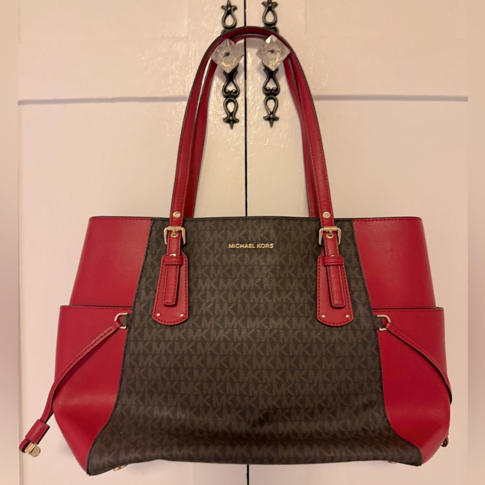 Michael Kors Voyager East/West MK Signature Monogram with Red Large Tote
